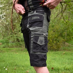 Tribal Goa Psytrance shorts - Streetwear - Mens Goa Pants - hippy clothing - Psy wear - Festival Clothing - Psychedelic pants Psy  Clothing