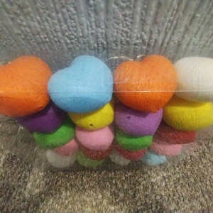 Magnifique guirlande lumineuse hippie en boule de coton.