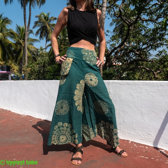 Beautiful Patterned Trousers Palazzo Pants // Bohemian Clothes // Hippie Clothes // Boho // Yoga Clothes // Music Festival Pants