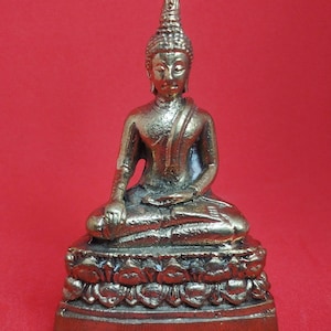 Spiritual religious meditation zen Buddhist gold colour brass Buddha statues