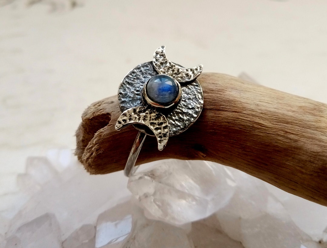 925 Sterling Silver Celtic Owl Ring With Natural Rainbow Moonstone - Beach Life Treasures