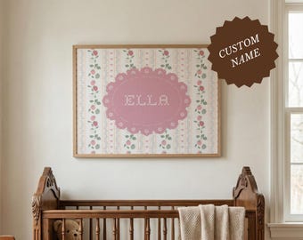 Letrero personalizado con nombre / Decoración de pared estilo Cottage Core para punto de cruz / Habitación infantil vintage para niñas / Decoración infantil estilo Cottage Core en rosa y verde / Descarga digital