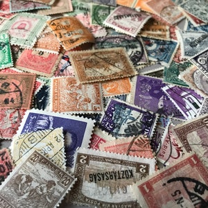 Mezcla de 40 sellos postales antiguos; perfectos para coleccionar, hacer manualidades, hacer álbumes de recortes, hacer collages y compartir correspondencia