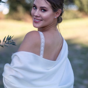 Ivory Alpaca bridal shawl at an outdoor wedding ceremony