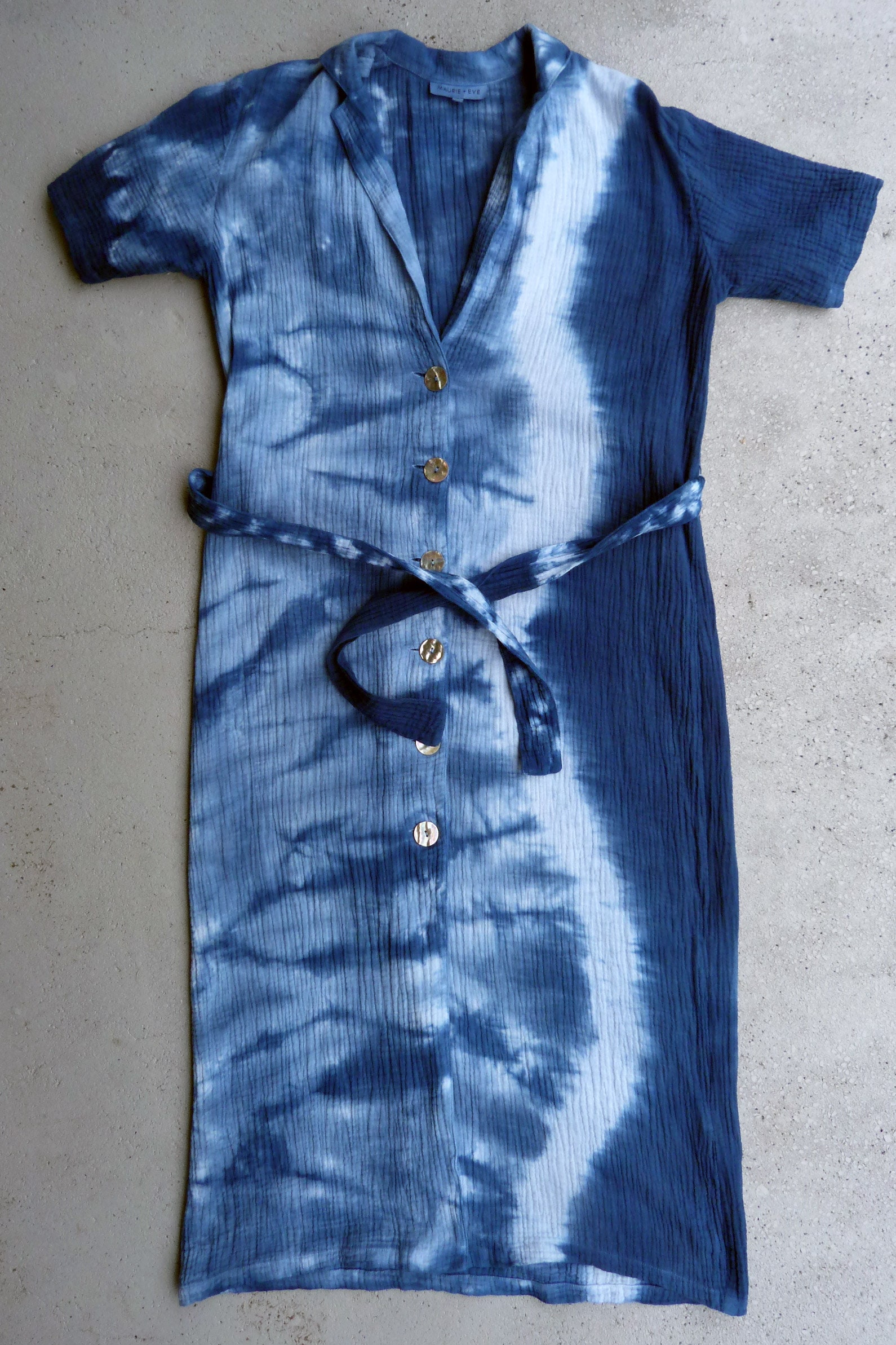 maurie and eve blue and white dress + Brand Indigo Natural Hand Dyed Shibori Long Cotton ombre wedding lace blue and white wedding dress