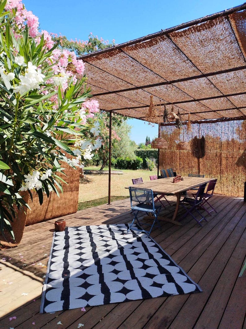 Shade sails made from 100% natural and eco-friendly coconut fibers. For installation on a structure (iron pergola or wooden frame). image 12