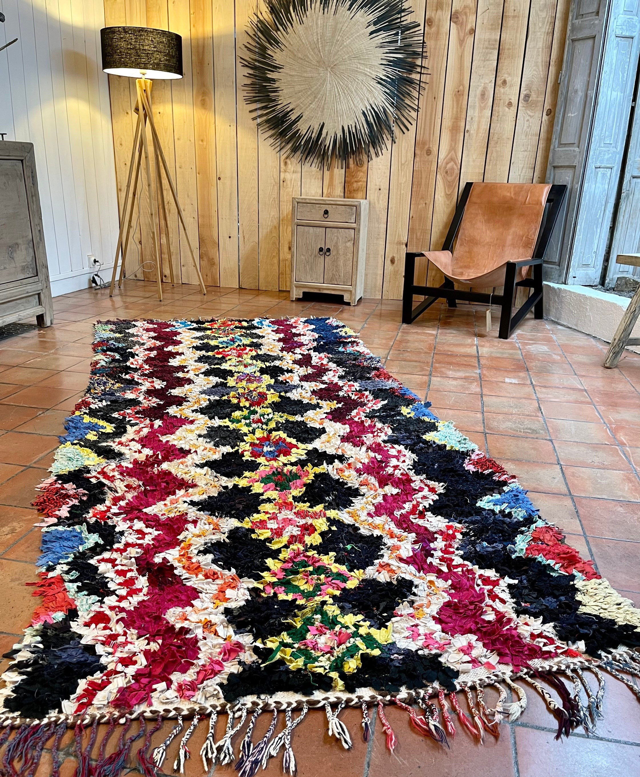 Tapis berbère marocain azilal rouge 240x120 cm