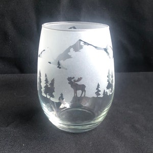 Moose Wine Glass