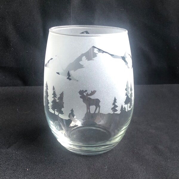 Moose Wine Glass
