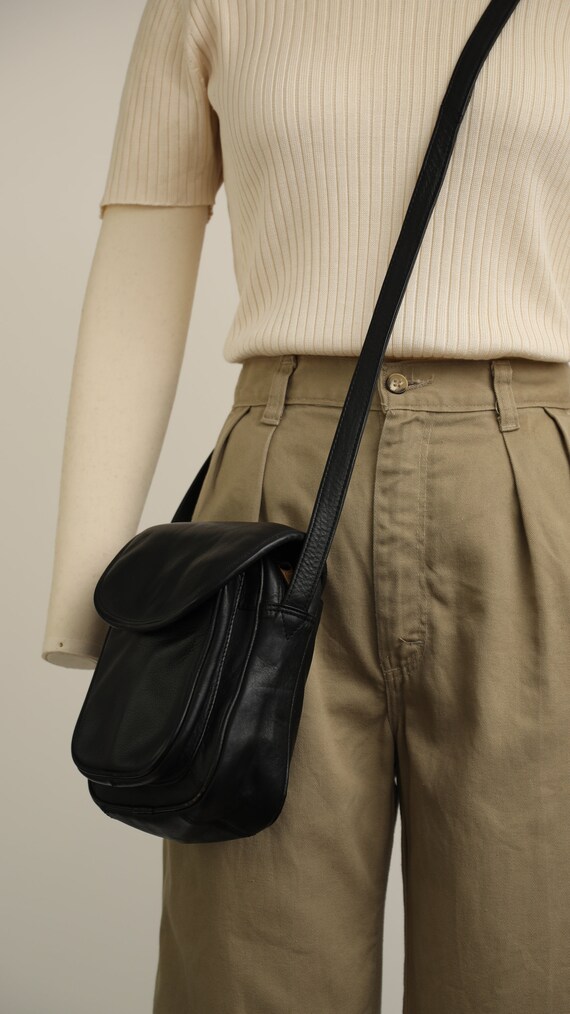leather purse - image 5