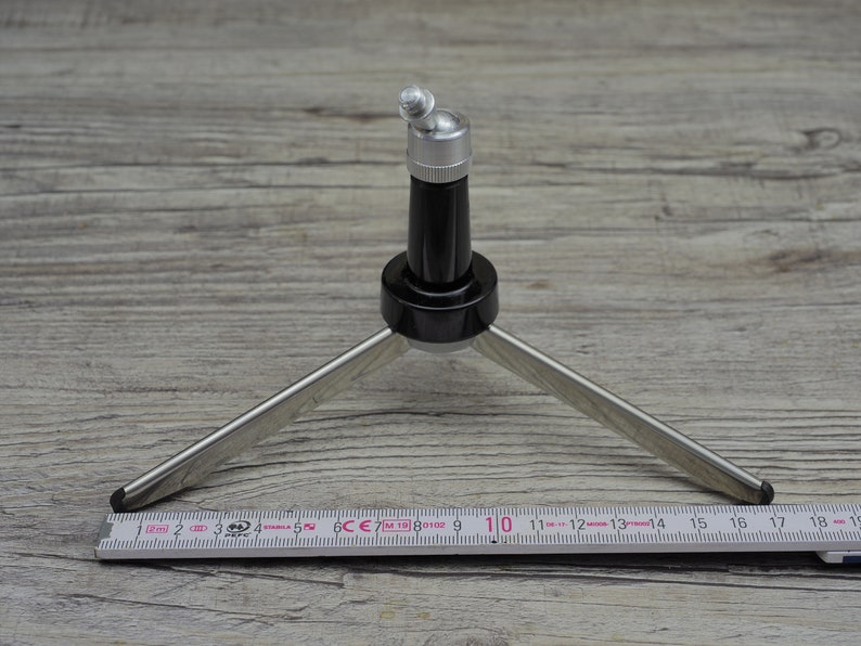 Mini 60s 3 leg tripod, also ideal as a lamp holder for photo tables image 3