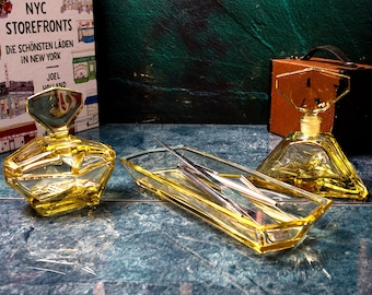 Vintage decoration: Rare, 3-piece desk set, made of yellow glass, probably from the 1960s.