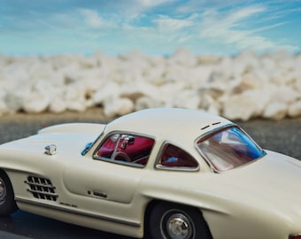 Car model Mercedes Benz 300 SL - 1954, unknown manufacturer, scale 1/50 in TOP condition with acrylic glass hood (light scratches on the hood)