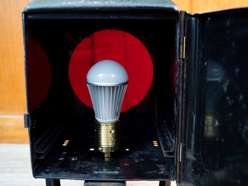 Railway lamp: Upper carriage lantern original Deutsche Bahn, converted to E27 socket with neat patina, LED bulb, unique, upcycling image 6