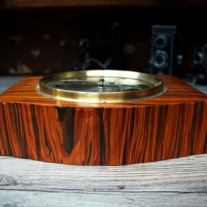 Kitchen clock, table clock prepared with nature-friendly rosewood veneer and radio controlled clockwork DCF-77, personally signed image 7