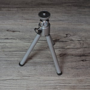 Mini 70s/80s 3 leg tripod, also ideal as a lamp holder for photo tables image 2