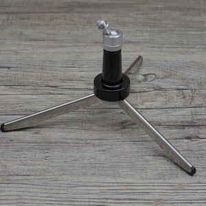 Mini 60s 3 leg tripod, also ideal as a lamp holder for photo tables image 2