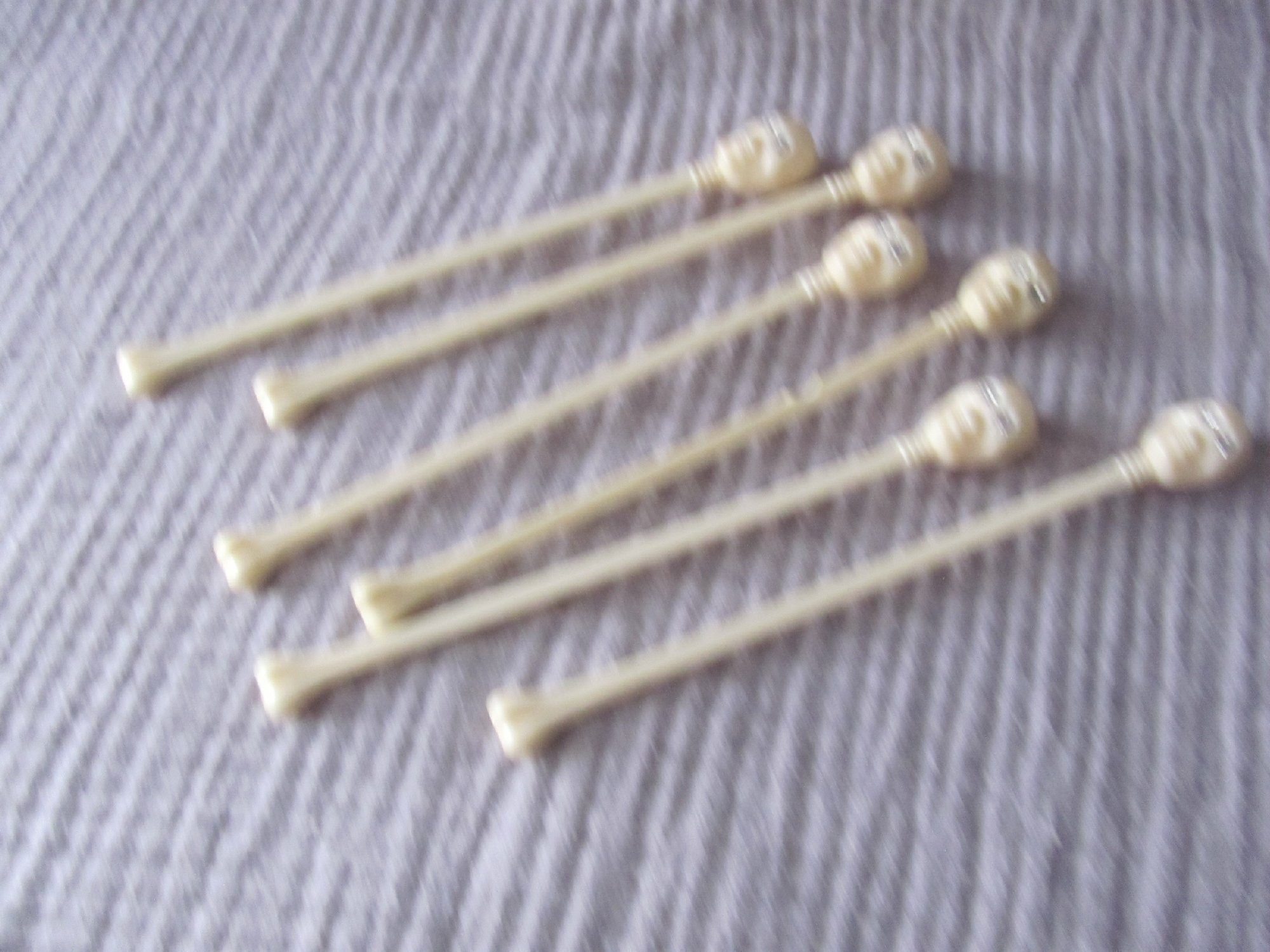 6 Plastic Stir Sticks – Frill Seekers Gifts