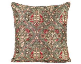 Green Floral Kilim Pillow Cover: Turkish Chenille Cushion (16x16)