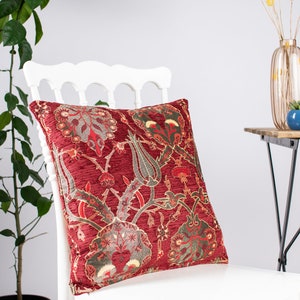 Housse doreiller turque rouge foncé, housse doreiller Kilim, oreiller rouge foncé, housse de coussin rouge, oreiller chenille rouge, oreiller oriental rouge foncé. image 3