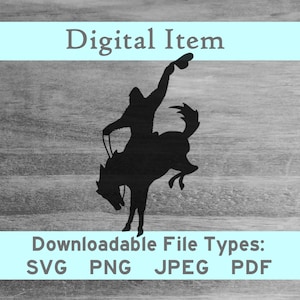 Peut inclure: Silhouette d'un cowboy chevauchant un bronco qui se cabre. L'image est en noir et blanc et convient pour une utilisation dans des projets d'artisanat, de scrapbooking ou de design numérique. Types de fichiers téléchargeables : SVG, PNG, JPEG, PDF.