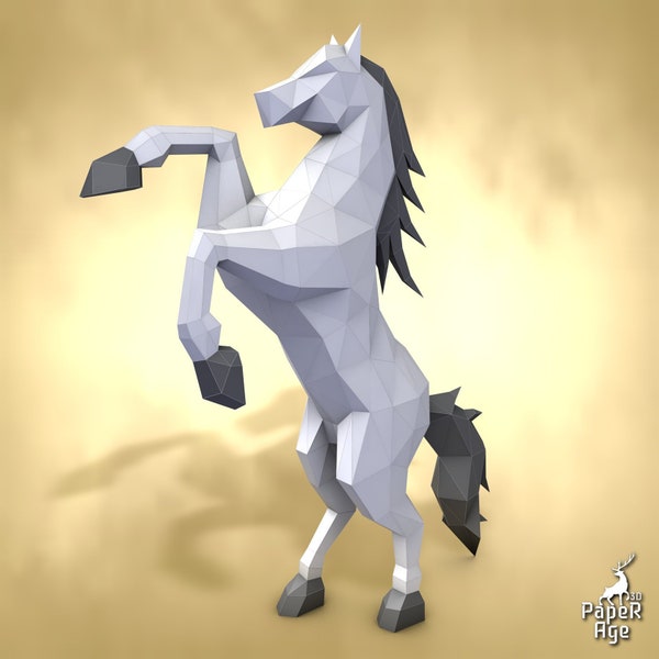 Cheval blanc, Papercraft, Pepakura, Lowpoly, Low Polygon, 3D Papercraft, fait main, Sculptures en papier, DIY origami, Design, Décor