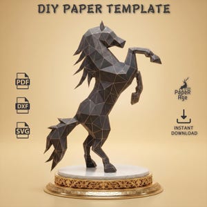 Cheval noir, Papercraft, Pepakura, Lowpoly, Low Polygon, 3D Papercraft, fait main, sculptures en papier, origami DIY, design, décoration