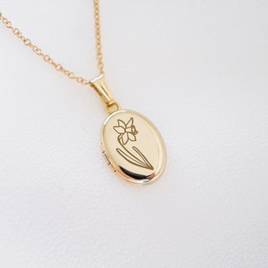 Daffodil Oval Locket, 14K Solid Gold, Gold Filled Locket Necklace, Personalized Gifts, March Birth flower