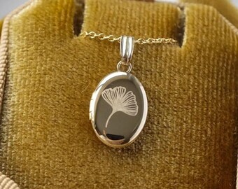 Gingko Oval Locket Necklace, Personalized Gifts, Photo Locket