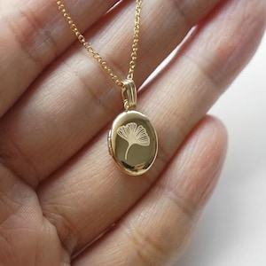 Gingko Oval Locket Necklace, Personalized Gifts, Engraved Locket With Photo