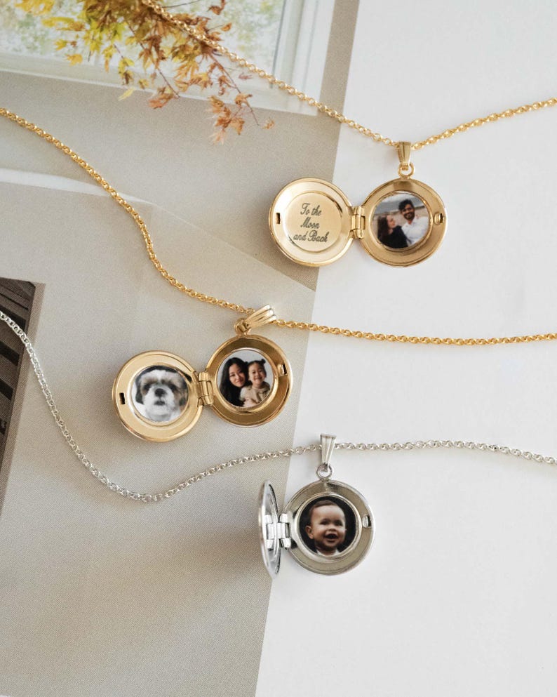 Mini medallón redondo con diseño de estrella de sol, regalo personalizado, medallón grabado, chapado en oro, plata, medallón de oro macizo imagen 3