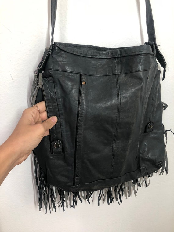 Black real leather shoulder bag with fringe with … - image 4