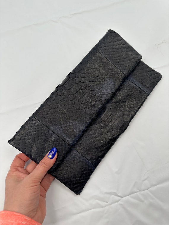 Black blue python skin hand bag , real python lea… - image 1