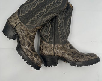 Schlangen Cowboy Boots Größe 8 1/2.