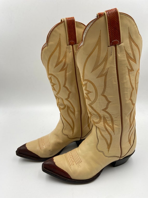 Beige boots, women's boots from real leather, vint