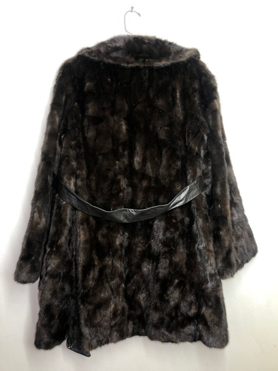 Mink Fur Coat Dark Brown Womens with a big beauti… - image 5