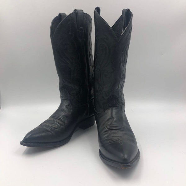 Black boots, men's boots, real leather, vintage, embroidered, with unique pattern, western style, cowboy boots, black color, size 10.