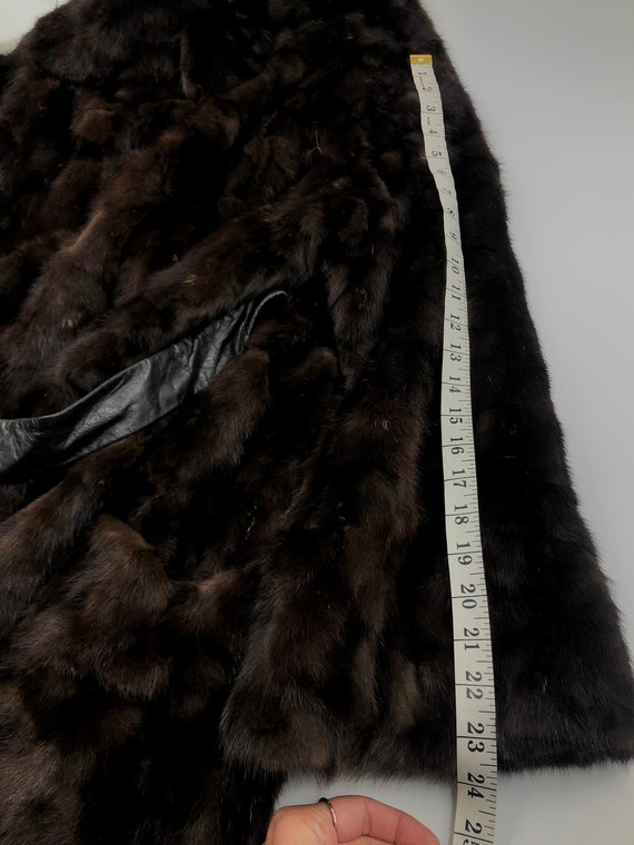 Mink Fur Coat Dark Brown Womens with a big beauti… - image 9