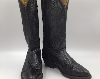 Black men's cowboy boots, snake leather, vintage, embroidered, with unique print, western style, black color boots 7.5