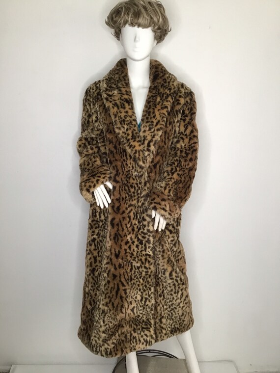 Leopard print faux fur coat M