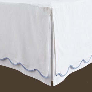 1 PIECE Scalloped Tailored BEDSKIRT 3 sided ONLY 100% Cotton Percale Drop from 8" to 39"