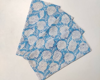 Floral White and Sky Blue Cotton Fabric Napkins Set, Set of 4, Cloth Napkin Set, Eco Friendly Table Decor, Soft Table Decor