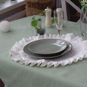 Round Ruffled Linen Placemat - One Layer Linen Placemat - Organic Linen Fabric - Linen Mat