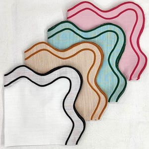 Manteles de mesa Servilletas bordadas / Servilletas festoneadas dobles y manteles de lino con ondas festoneadas, juego de 2 unidades, regalo para el día del padre