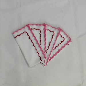 White linen cloth double scallop napkins set Wedding napkins for table decor 20''x20'' size set of 4 embroidered napkins