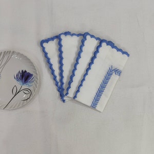 Embroidered White linen cloth scallop napkins set Wedding napkins for table decor 18''x18'' size set of 4 napkins