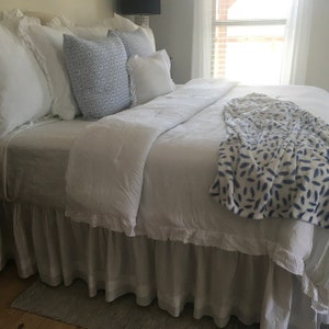 FabricSG White Fringe Ruffle Gathered Bed Skirt - 8&quot; to 39&quot; Drop Length 1 PIECE BED SKIRT 3 Sided 100% Cotton Percale