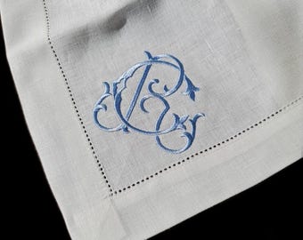 Luxurious Linen Napkins, Interlock Monogram Linen Napkin, Antique Linen Dinner Napkins, Customized Linen Wedding Napkin, Personalized Napkin