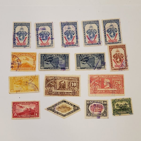 16 Nicaragua Airmail Stamps. Mostly 1940's. Great Value and Great Display For Your Collection. Used.