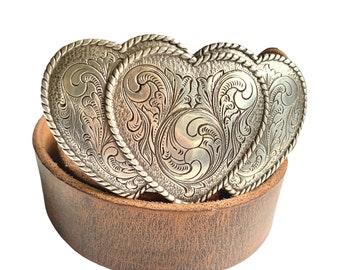 Vintage Western Style Triple Heart Engraved Belt Buckle  display picture 1